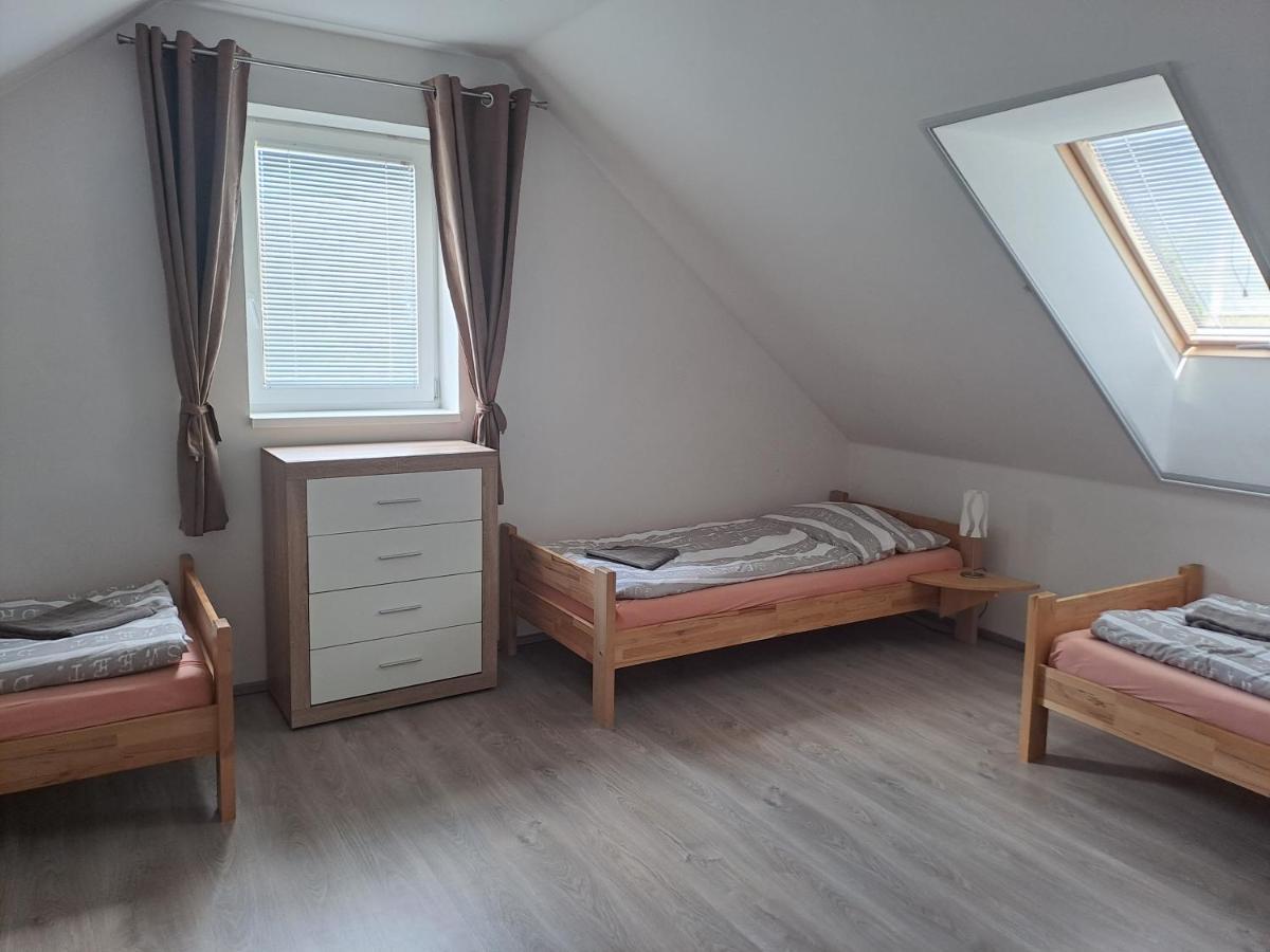 Apartmany U Zamecku Hlohovec Eksteriør billede