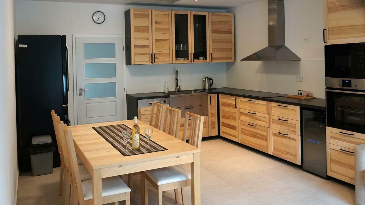 Apartmany U Zamecku Hlohovec Eksteriør billede